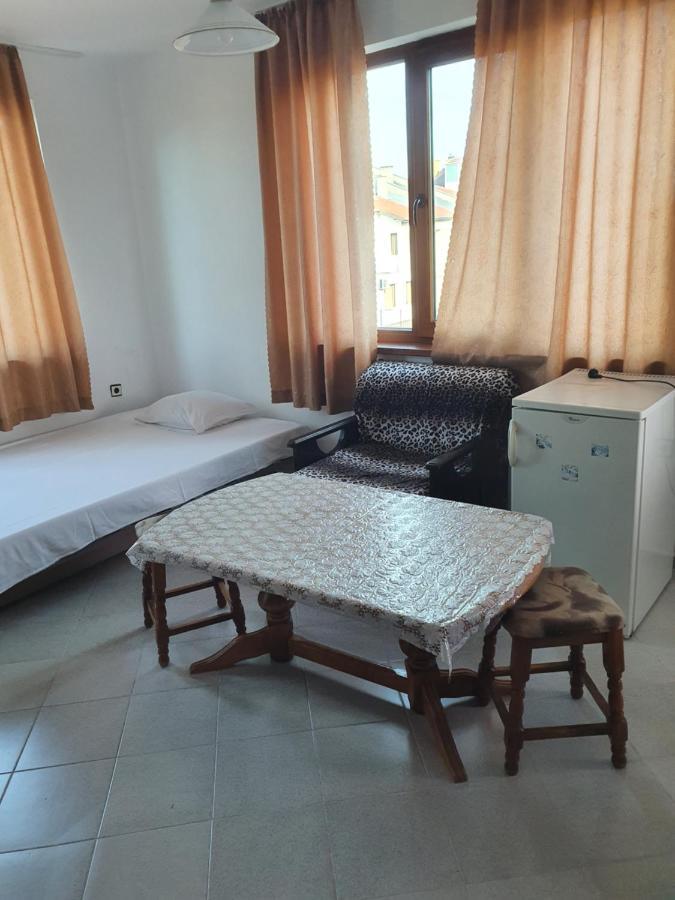 Hotel Къща"Перла" à Ravda Extérieur photo