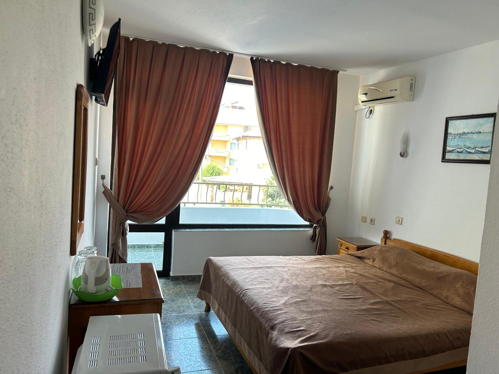 Hotel Къща"Перла" à Ravda Extérieur photo